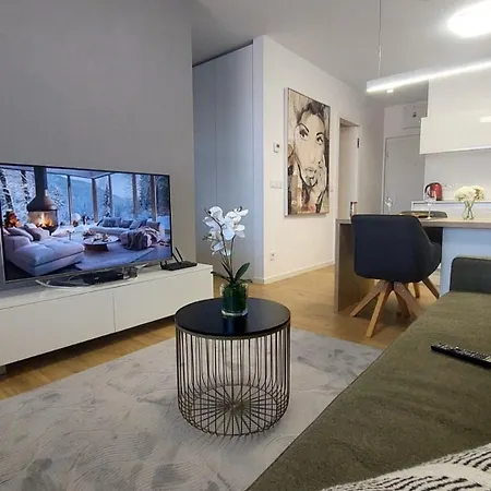 Apartment Rove With Privat Parking Free Kosice