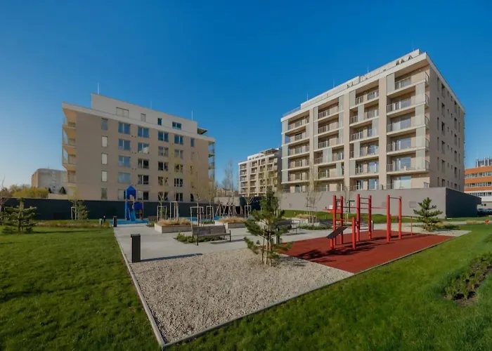 Rove With Privat Parking Free *